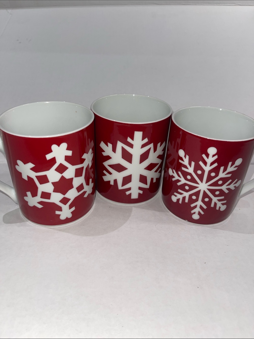 Red Snowflake Holiday Coffee Mug - Set of 3
